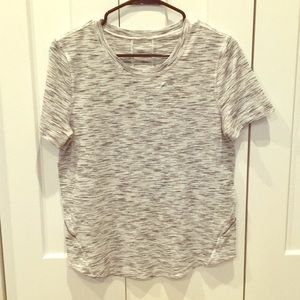 Lululemon running tee